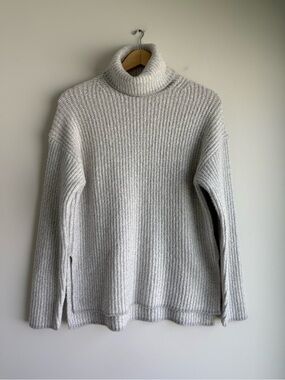 Theory Chunky Chance Boucle Oversized Turtleneck Sweater Gray P NWOT